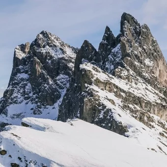 Auf Skiern zur Königin der Dolomiten